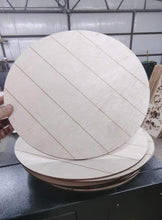 Load image into Gallery viewer, 10 pack 15” Shiplap Circles Door Hanger Blanks