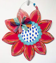 Load image into Gallery viewer, 18.5" Sunflower or Poinsettia Blank Wood Door Hanger Craft Blank