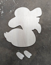 Load image into Gallery viewer, 18" x 16.5" Summer Flamingo With Separate Feet Door Hanger Wood Craft Blank