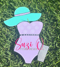 Load image into Gallery viewer, 19" x 15" Sunhat Swimsuit Tri Piece Door Hanger Wood Craft Blank