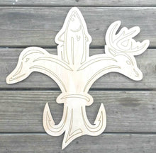Load image into Gallery viewer, 19" x 19" Outdoorsman Fleur De Lis WITH LINES Door Hanger Wood Craft Blank