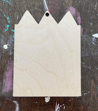 Load image into Gallery viewer, 5" Crayon Box Ornament