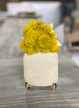 Load image into Gallery viewer, 6" Tall Flowers For Mommy Holder With Stand