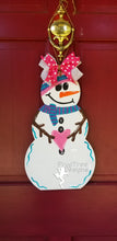 Load image into Gallery viewer, 22' Reversible Snowman/Stacked Pumpkins Door Hanger Wood Cutout