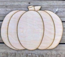 Load image into Gallery viewer, 15” Single Pumpkin With Lines Door Hanger Wood Cutout